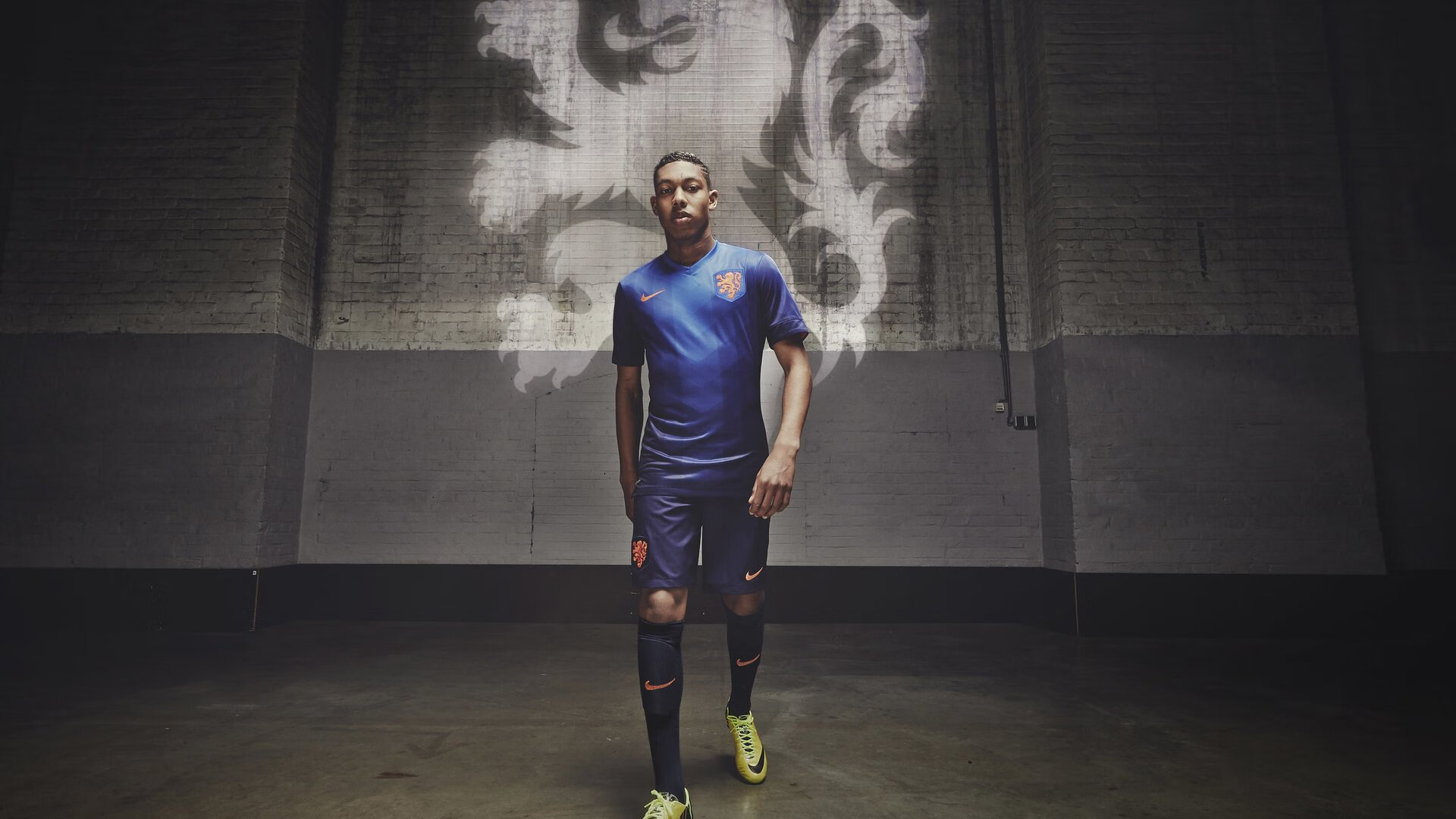 西决生死战之夜，孙兴慜关键回合不手软